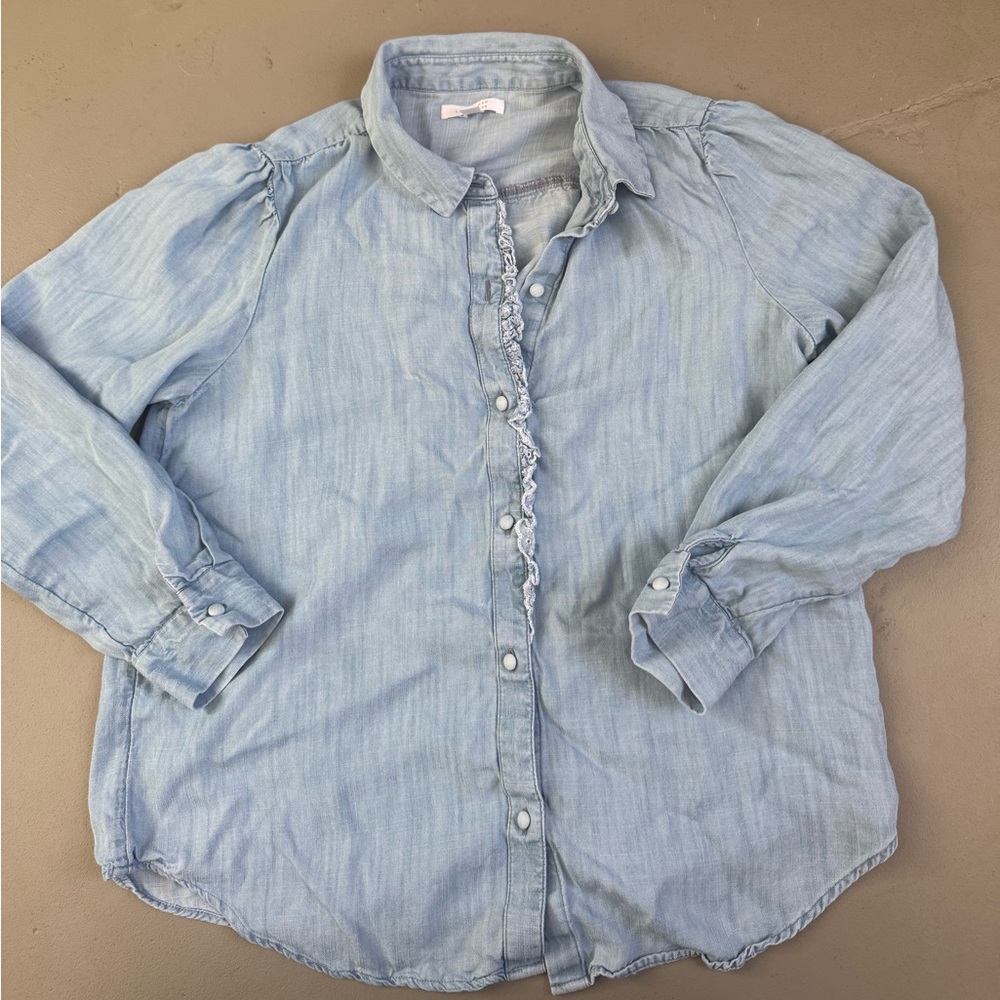 Lauren Conrad button down top women’s medium